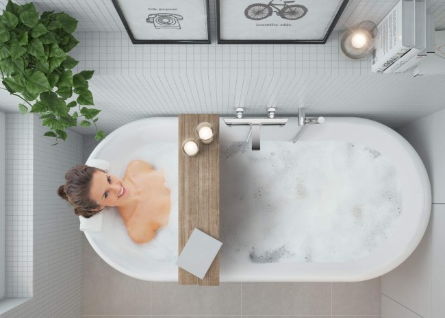 Bateria wannowa ścienna, wykończenie: chrom