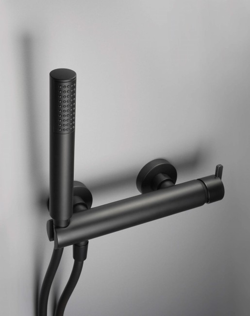 Bateria prysznicowa z zestawem prysznicowym, wykończenie: nero